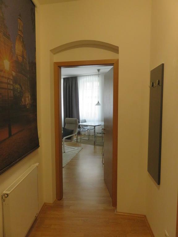 Historisches Buergerhaus Dresden -Kulturstiftung- Apartment Luaran gambar